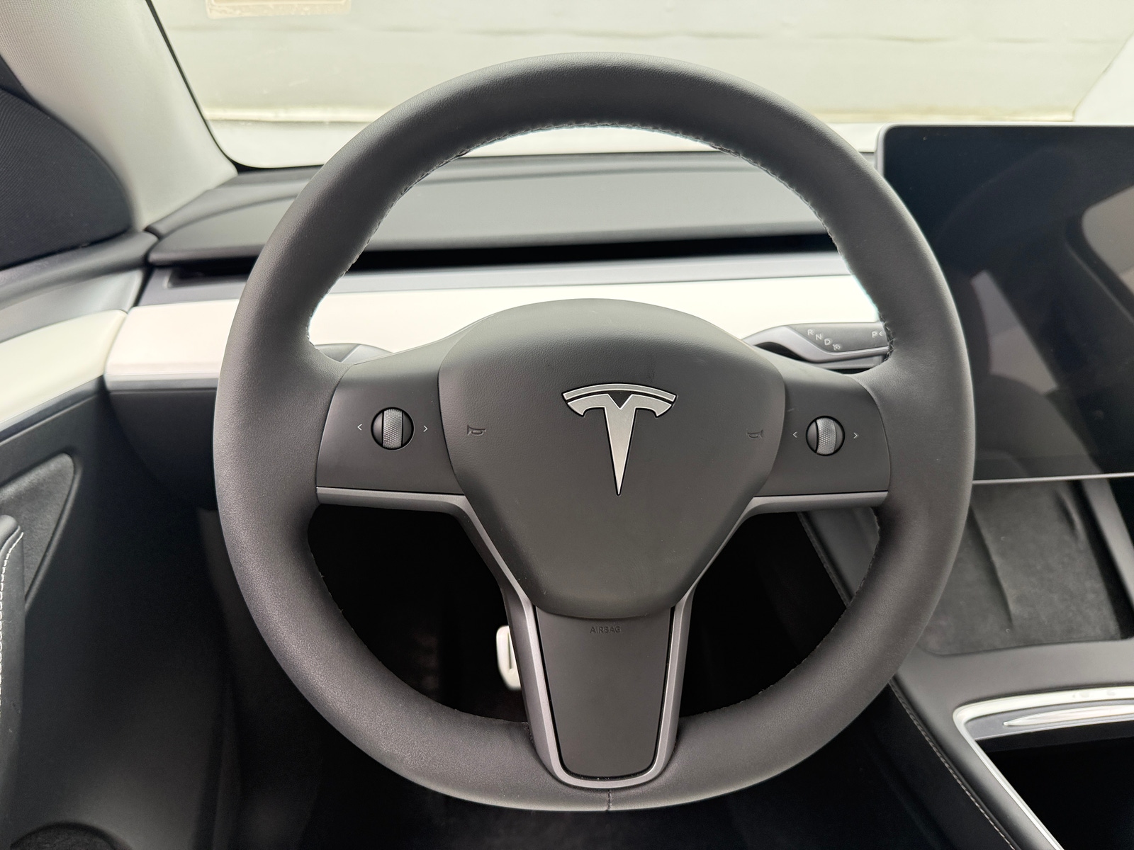 Thumbnail: 2023 Tesla Model Y - 4
