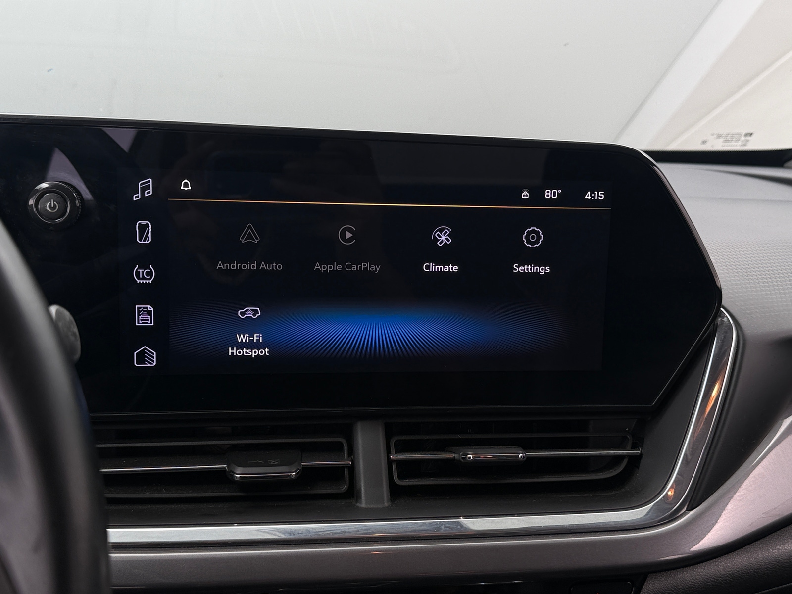 Thumbnail: 2025 Chevrolet Trax - 3