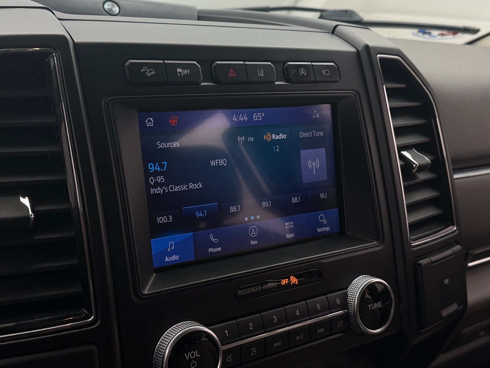 Thumbnail: 2021 Ford Expedition - 3