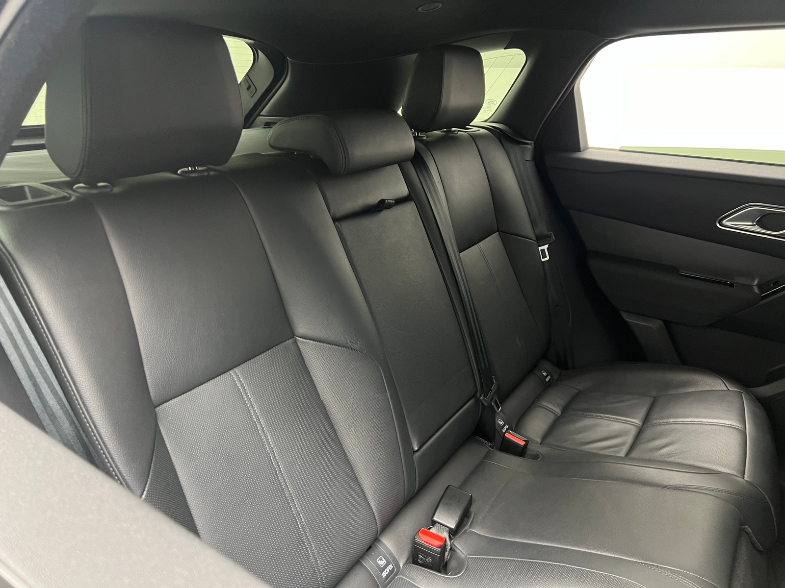 Thumbnail: 2025 Land Rover Range Rover Velar - 5