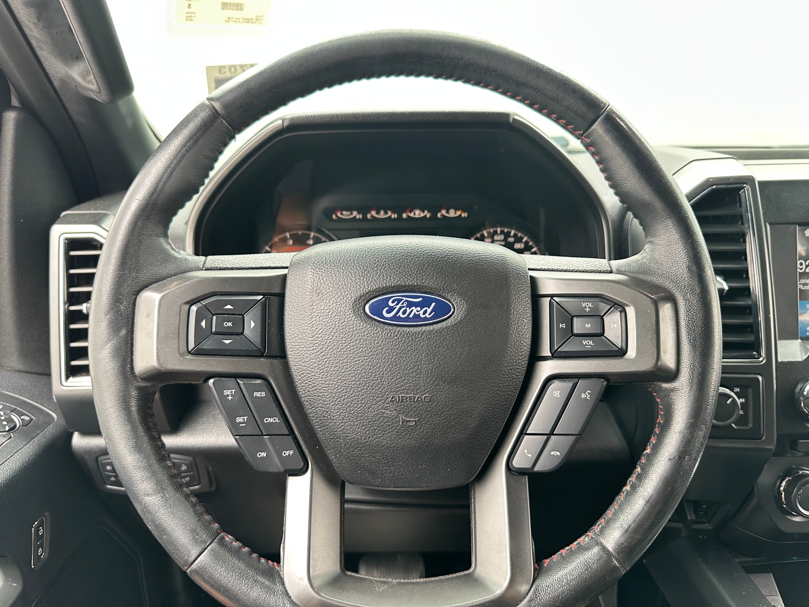 Thumbnail: 2018 Ford Econoline - 5