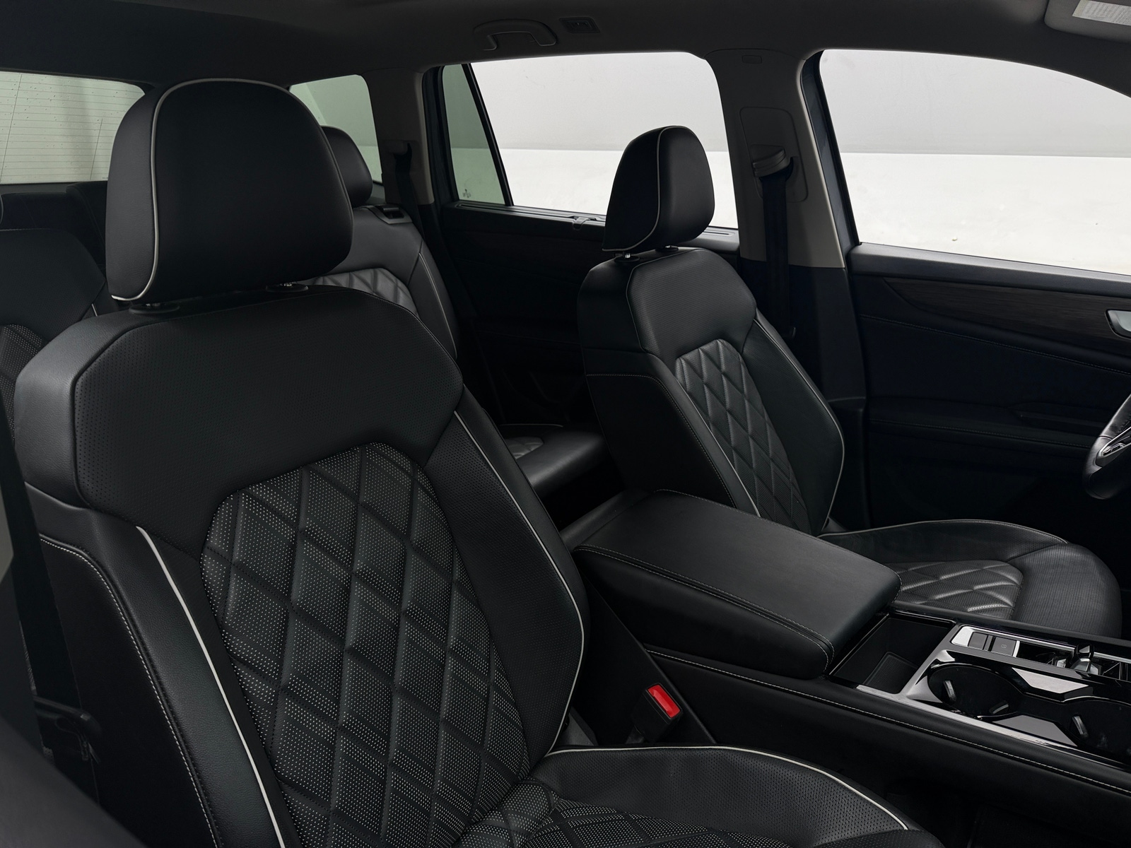 Thumbnail: 2024 Volkswagen Atlas - 2