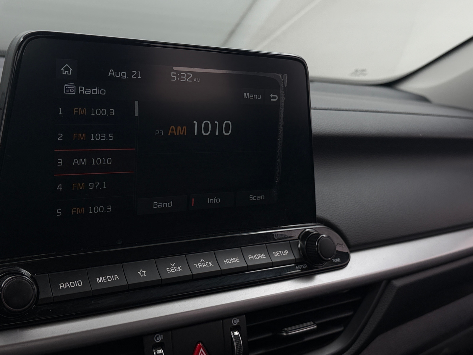 Thumbnail: 2020 Kia Forte - 4