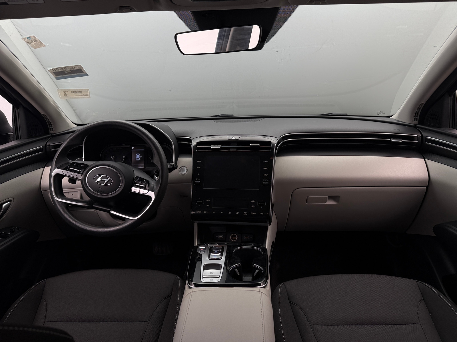Thumbnail: 2022 Hyundai Tucson - 3