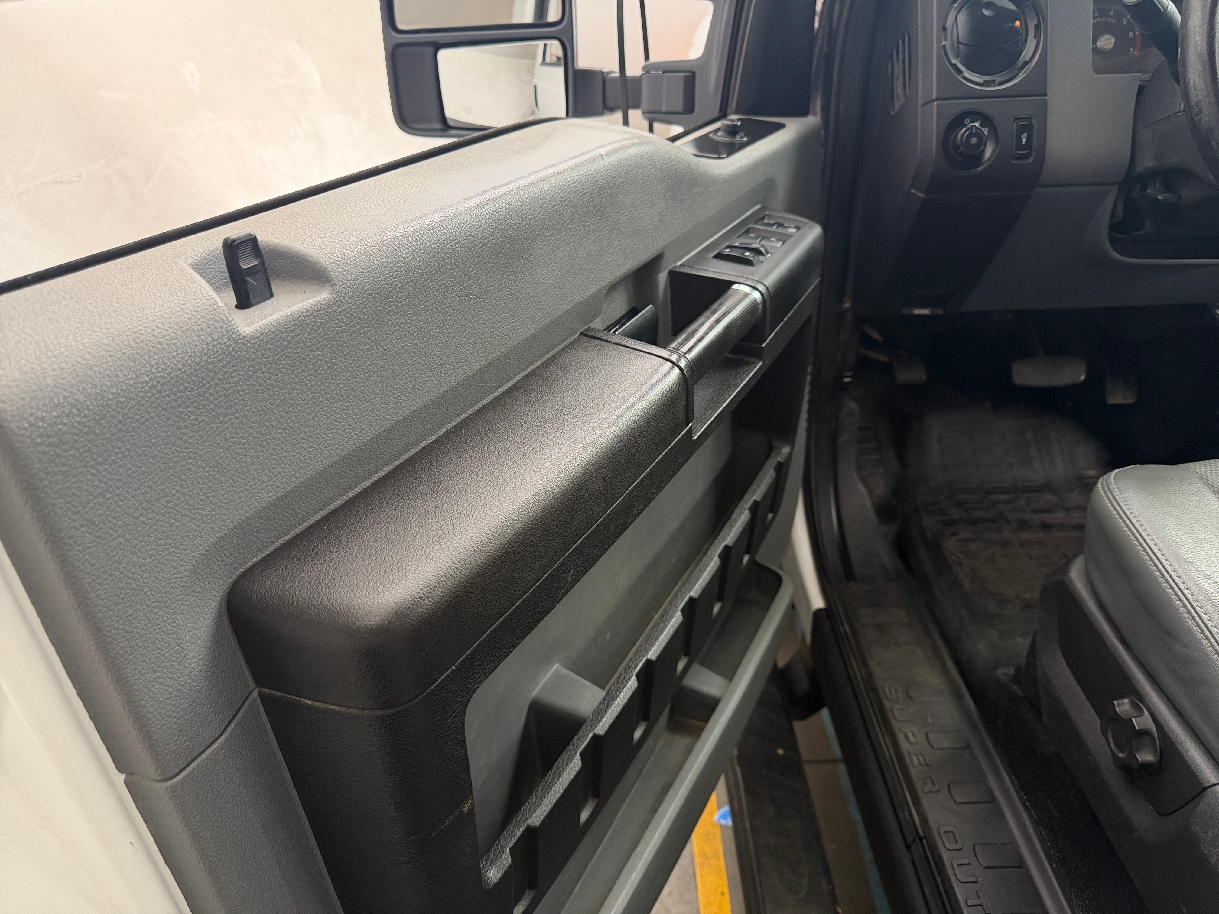 2015 Ford F-250 Super Duty XL - Photo 9