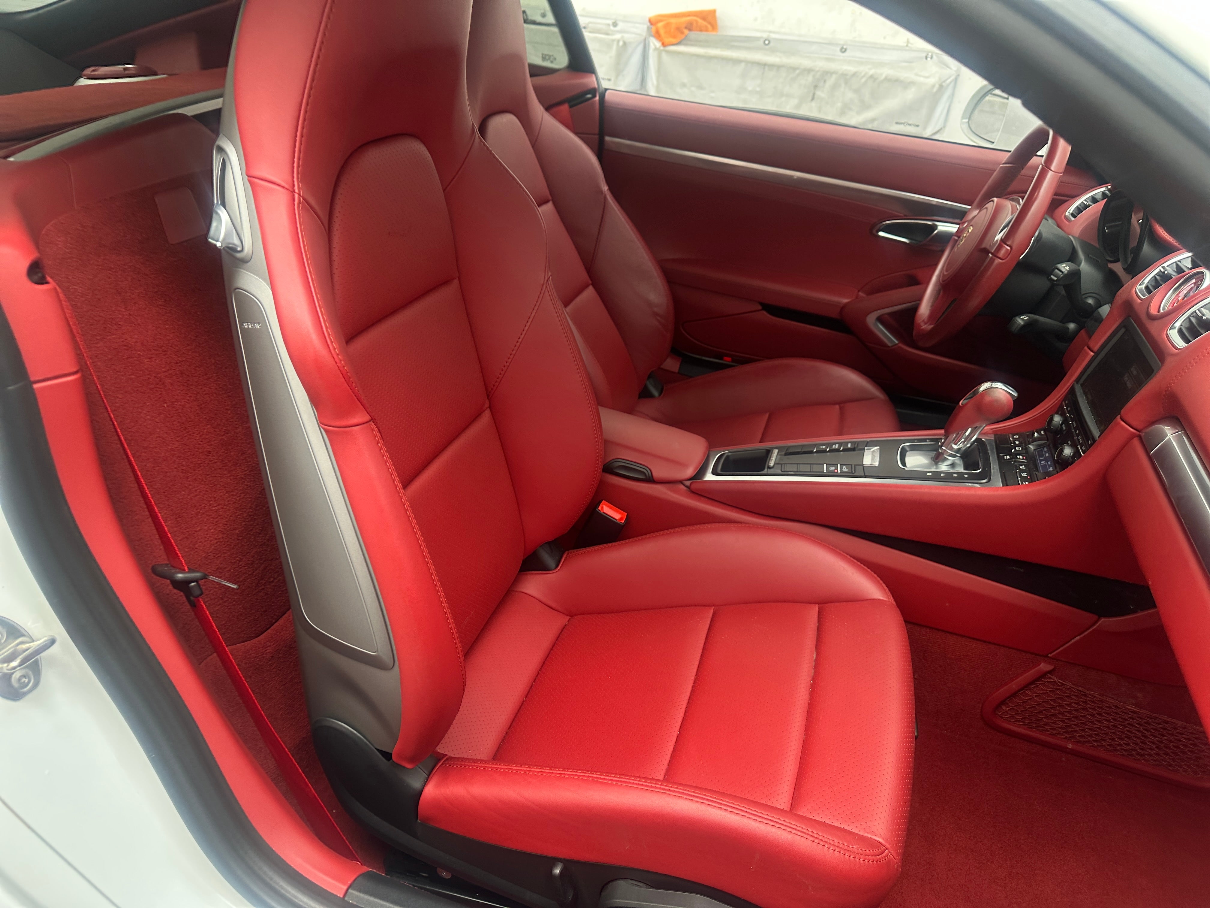 2014 Porsche Cayman