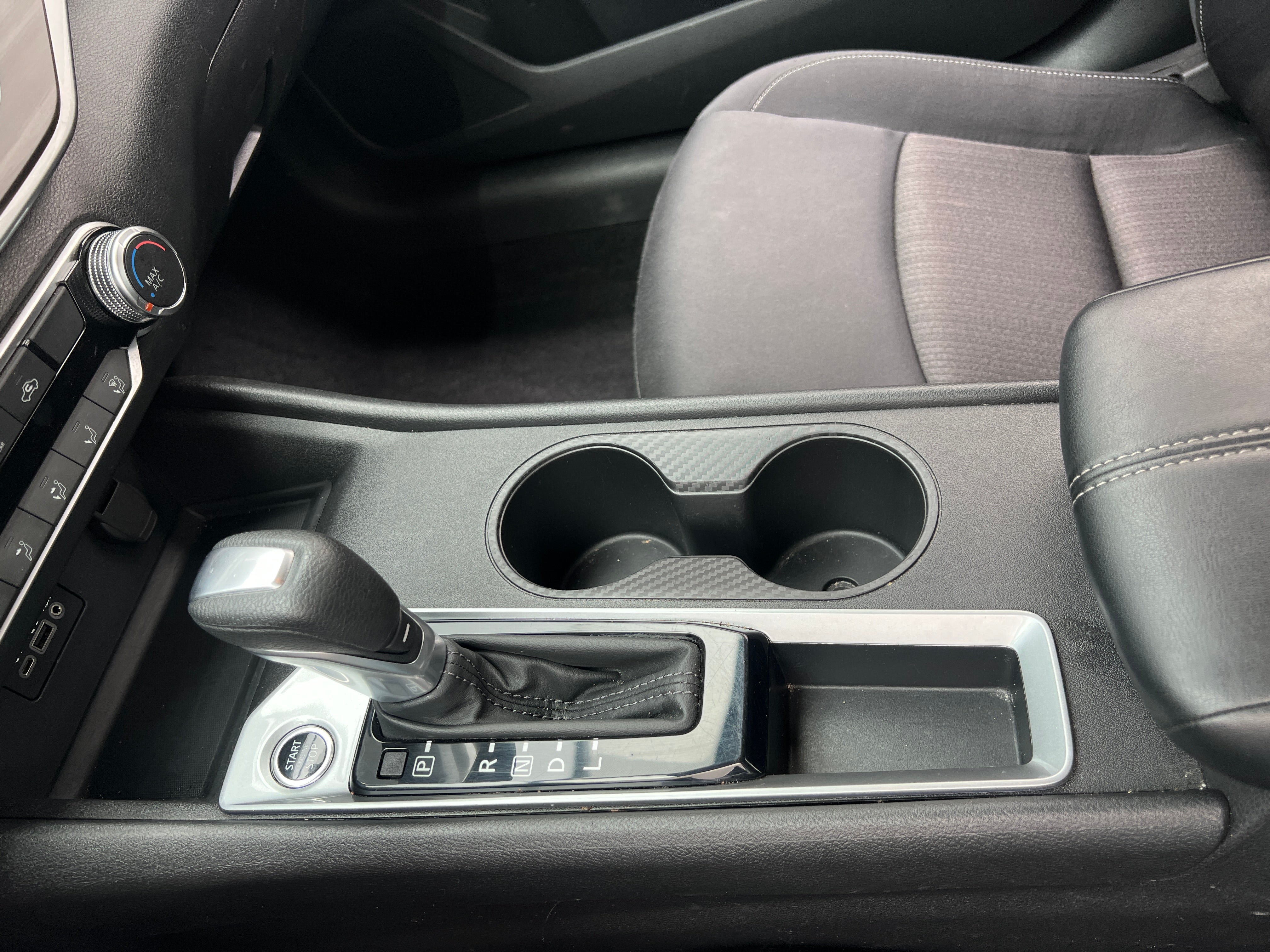 2025 Nissan Altima SV - Photo 5