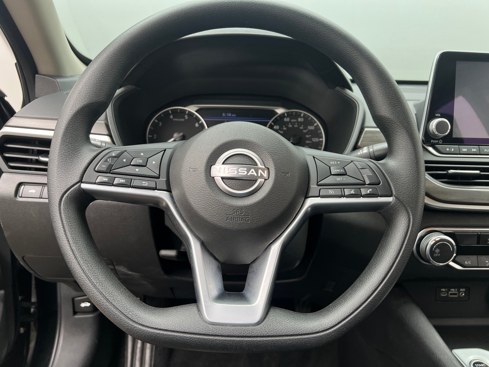 Thumbnail: 2025 Nissan Altima - 5