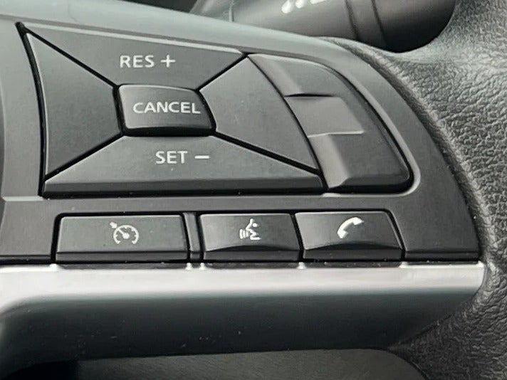 2025 Nissan Altima SV - Photo 16