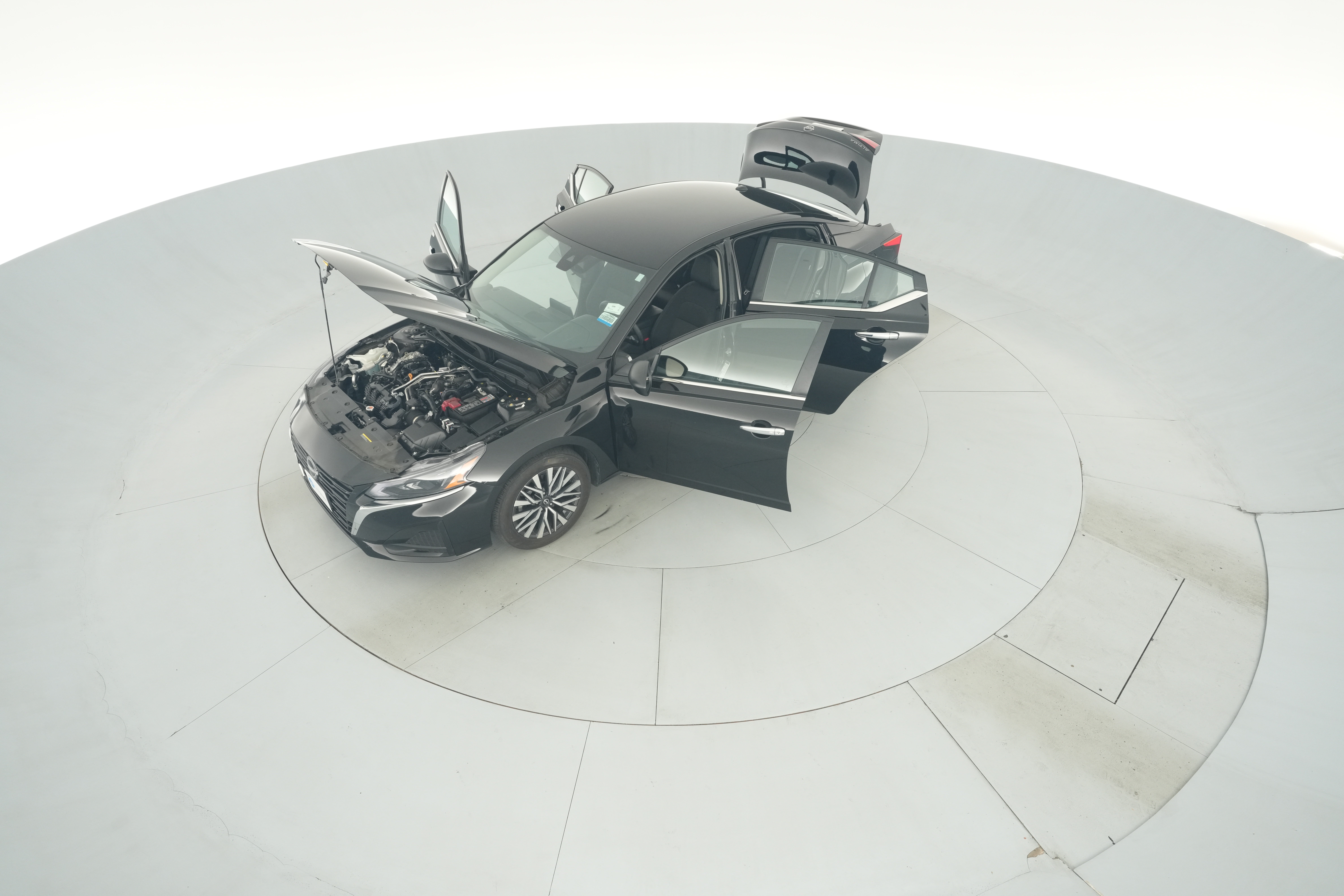 2025 Nissan Altima SV - Photo 41