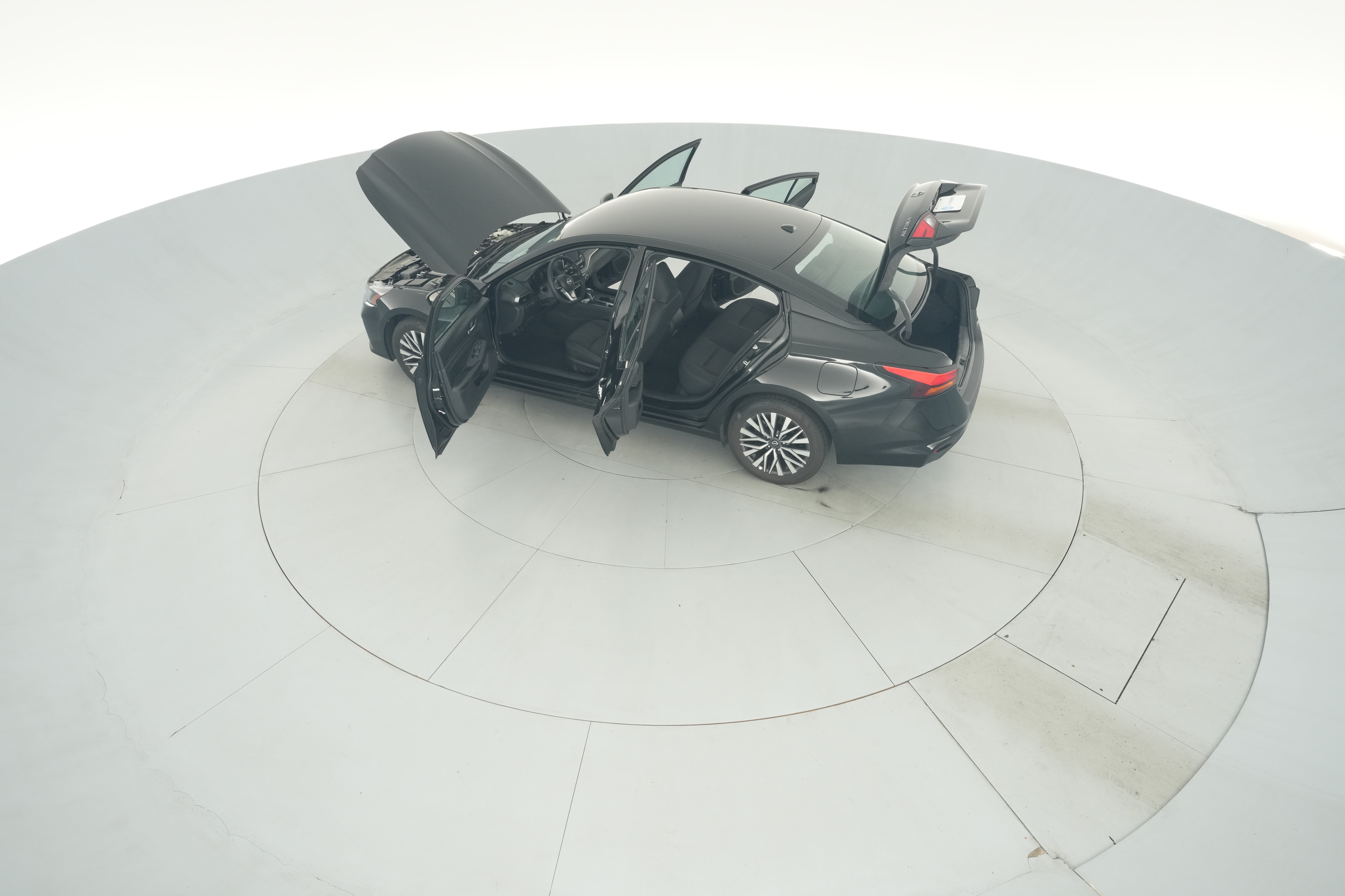 2025 Nissan Altima SV - Photo 44