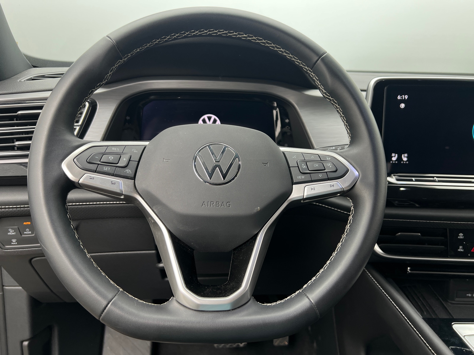 Thumbnail: 2026 Volkswagen Atlas - 4