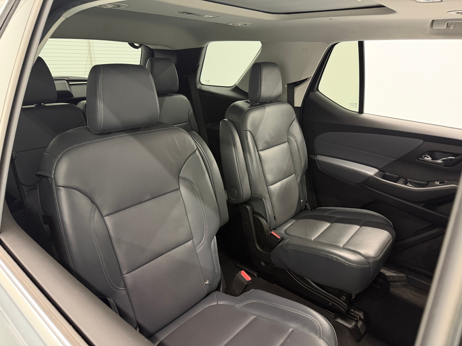 Thumbnail: 2018 Chevrolet Traverse - 5