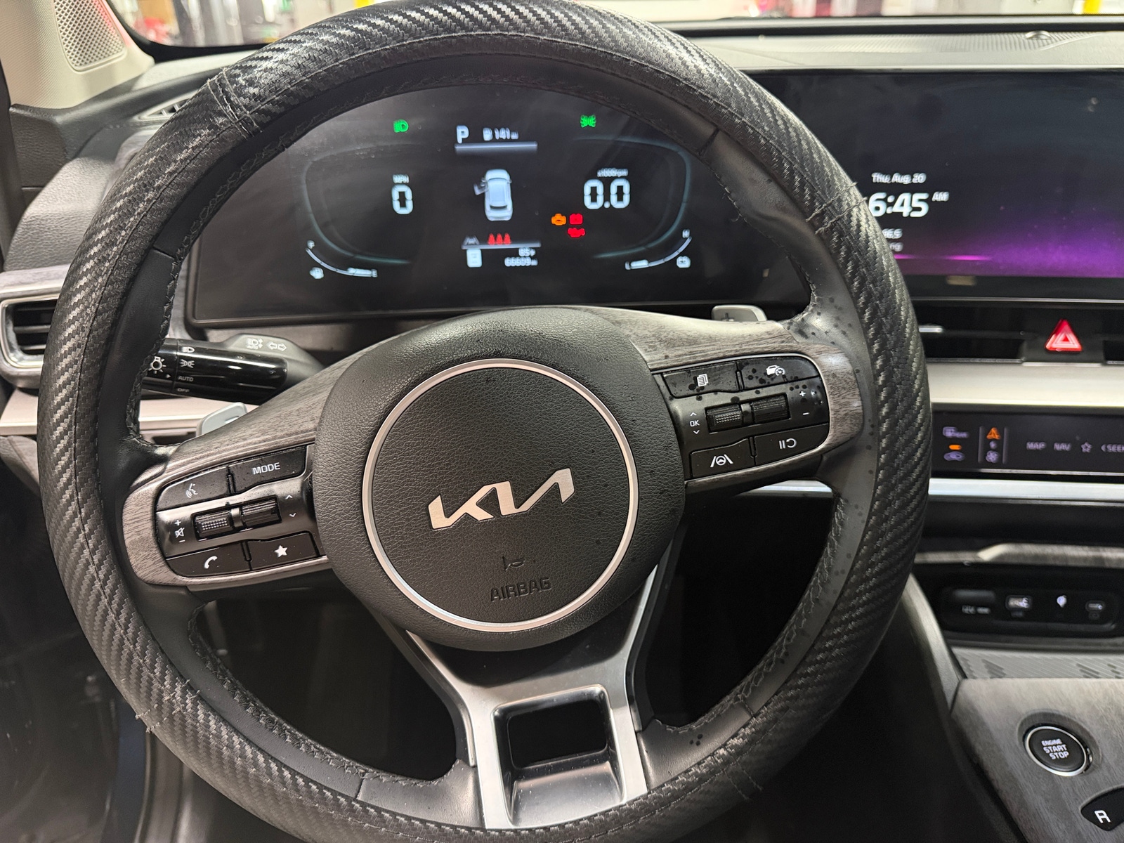 Thumbnail: 2023 Kia Sportage - 4