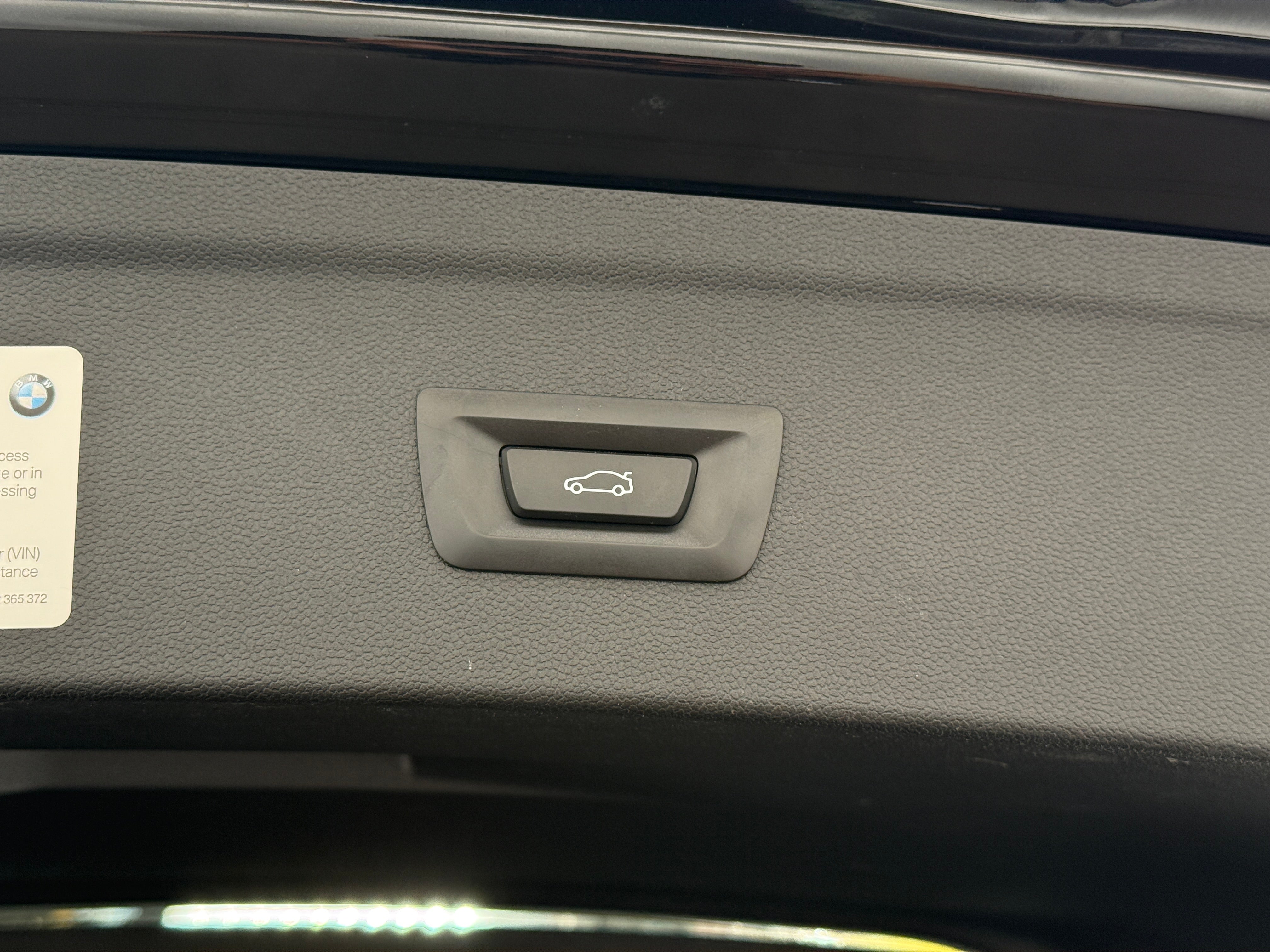 Used 2022 BMW iX Base with VIN WB523CF0XNCJ58257 for sale in Auburn, WA