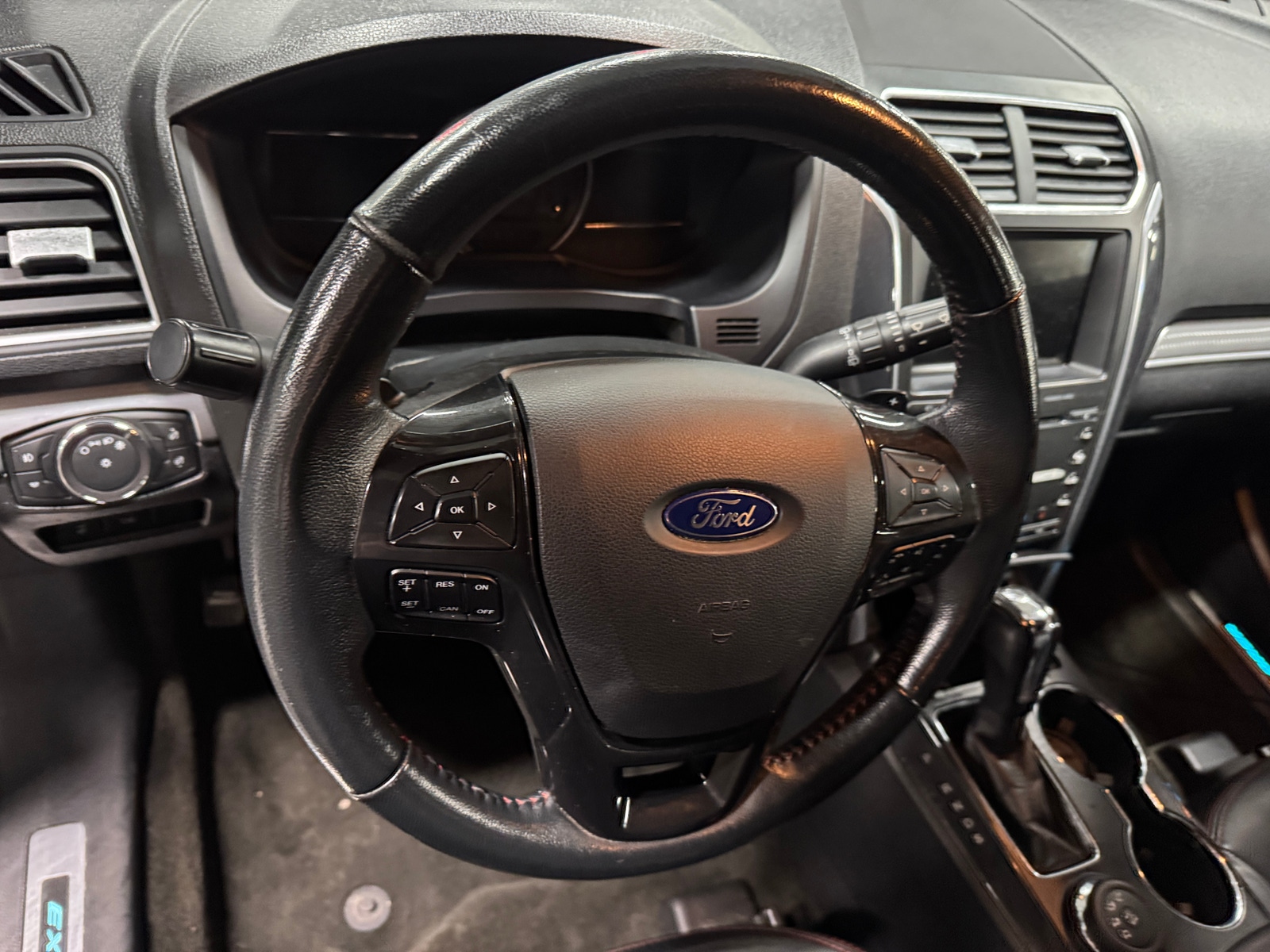 Thumbnail: 2017 Ford Explorer - 4