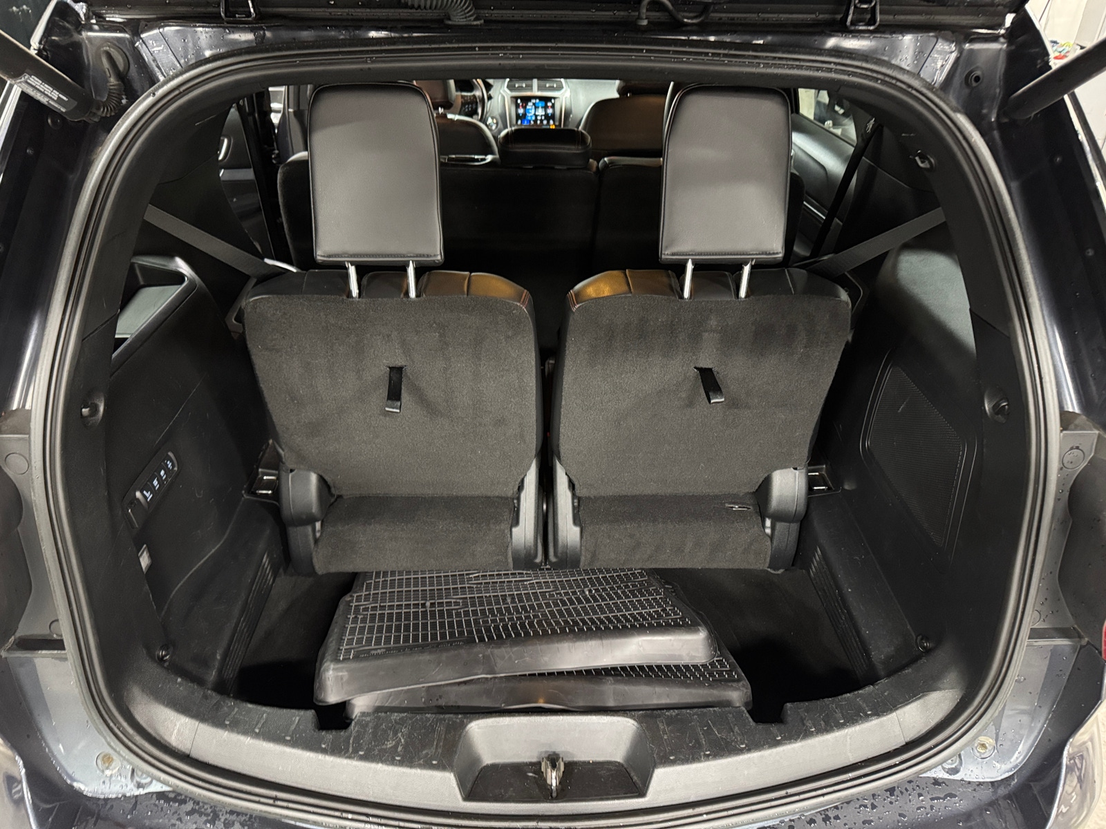 Thumbnail: 2017 Ford Explorer - 6