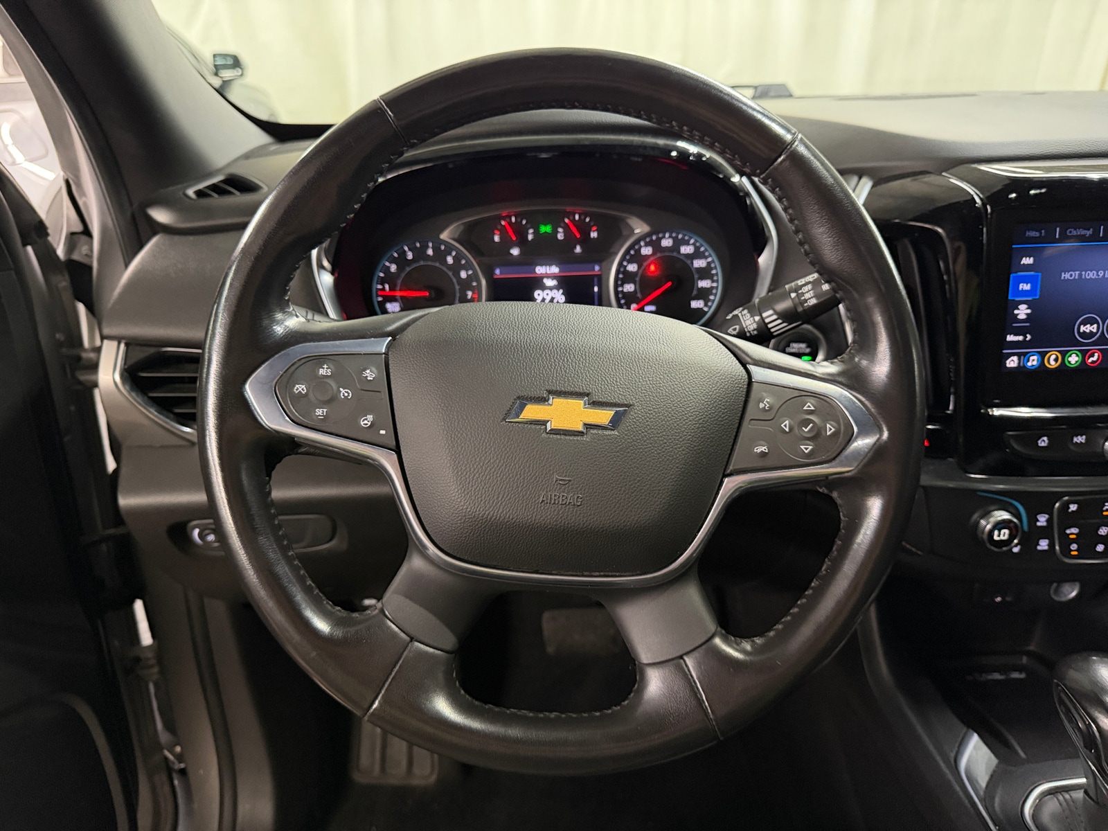 Thumbnail: 2022 Chevrolet Traverse - 4