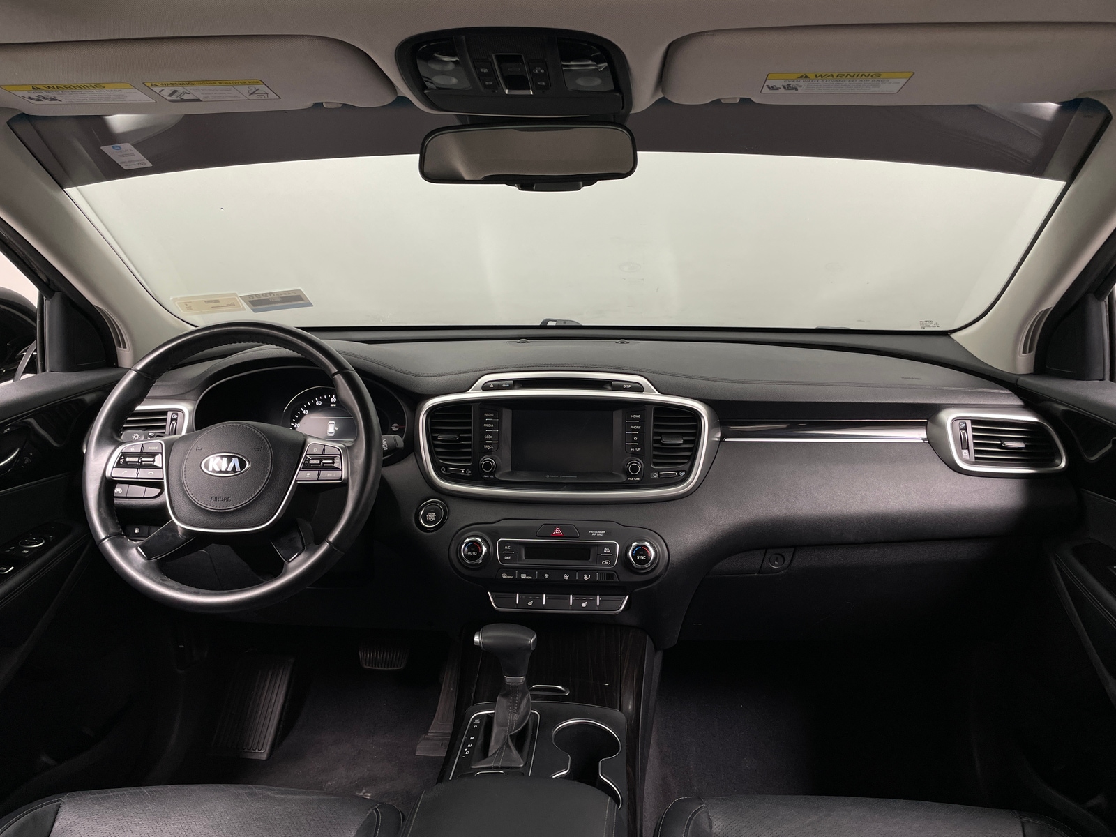 Thumbnail: 2019 Kia Sorento - 2