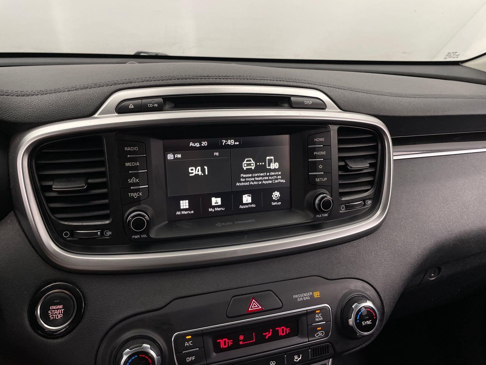 Thumbnail: 2019 Kia Sorento - 3