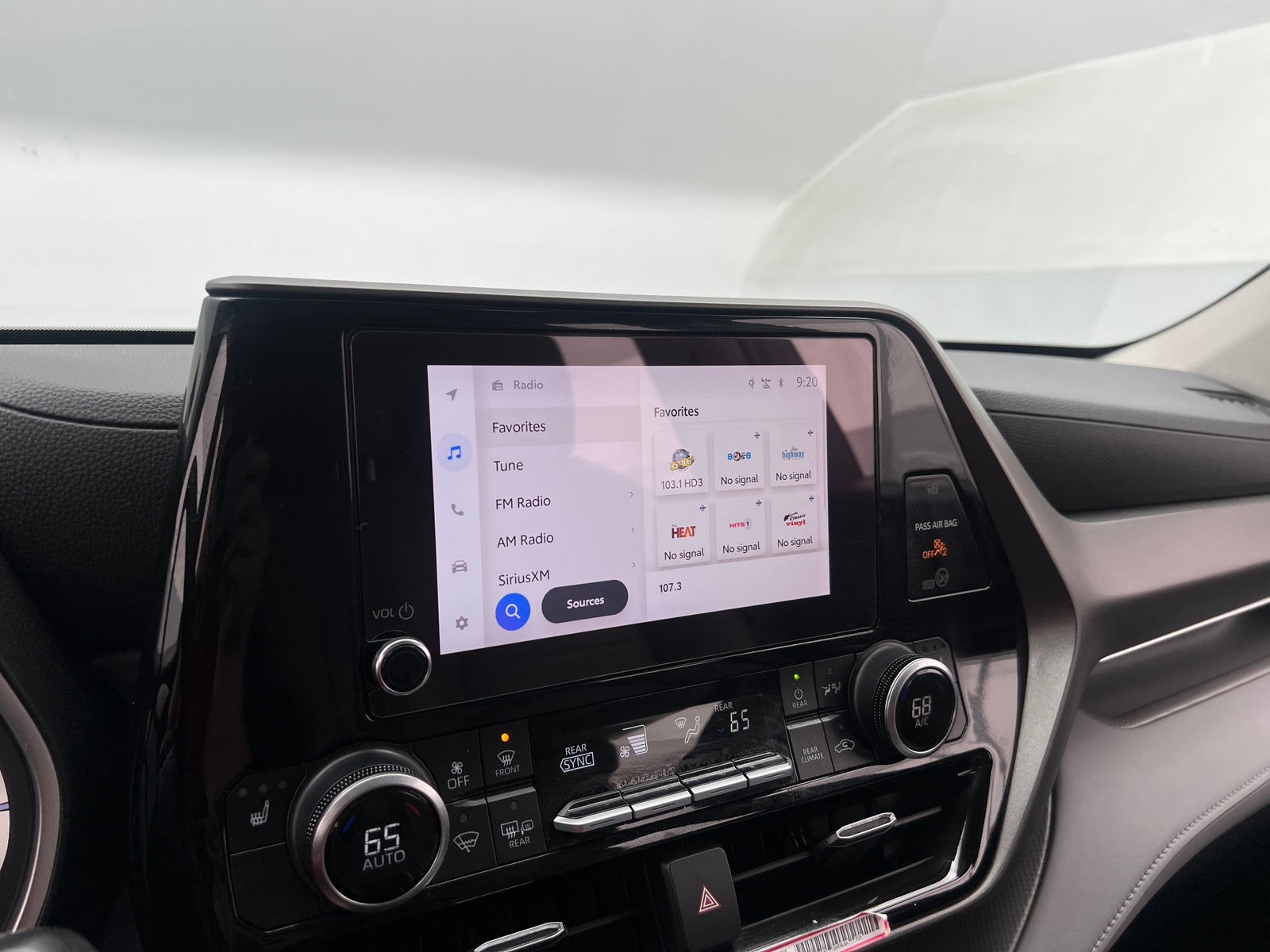 Thumbnail: 2024 Toyota Highlander - 3