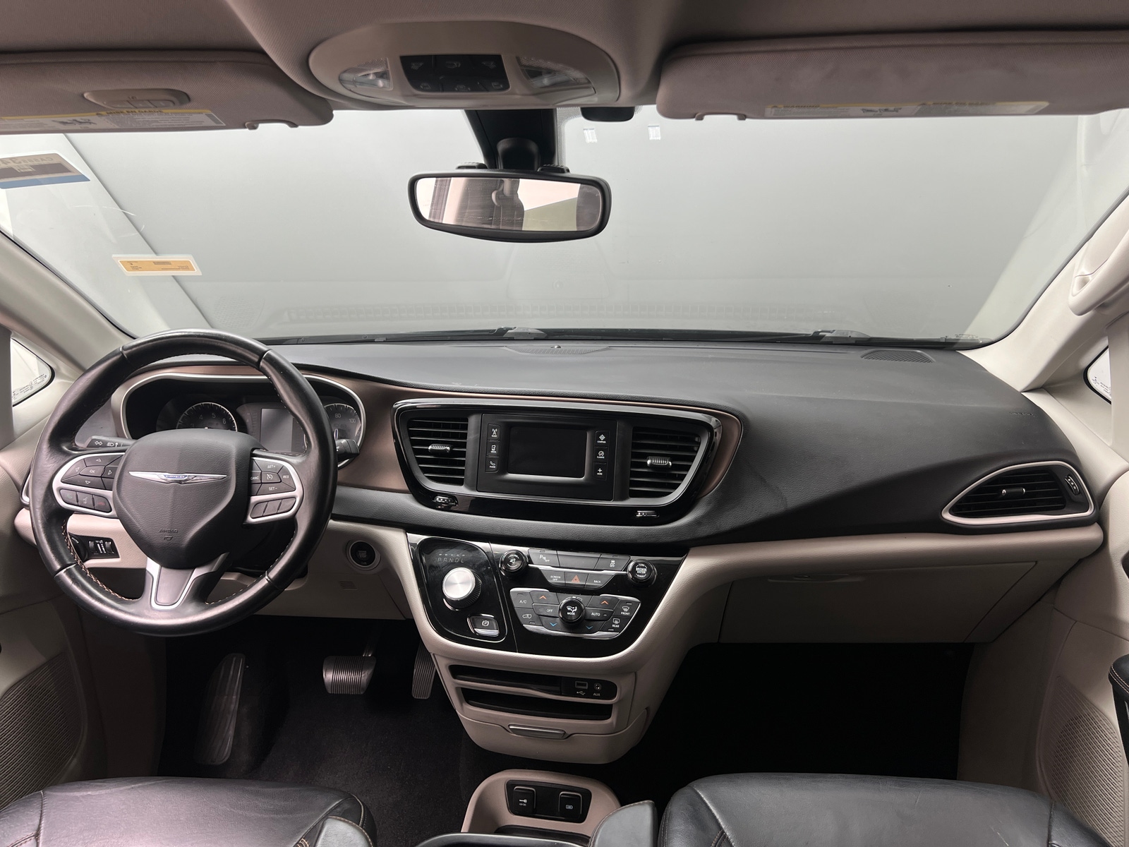 Thumbnail: 2017 Chrysler Pacifica - 2