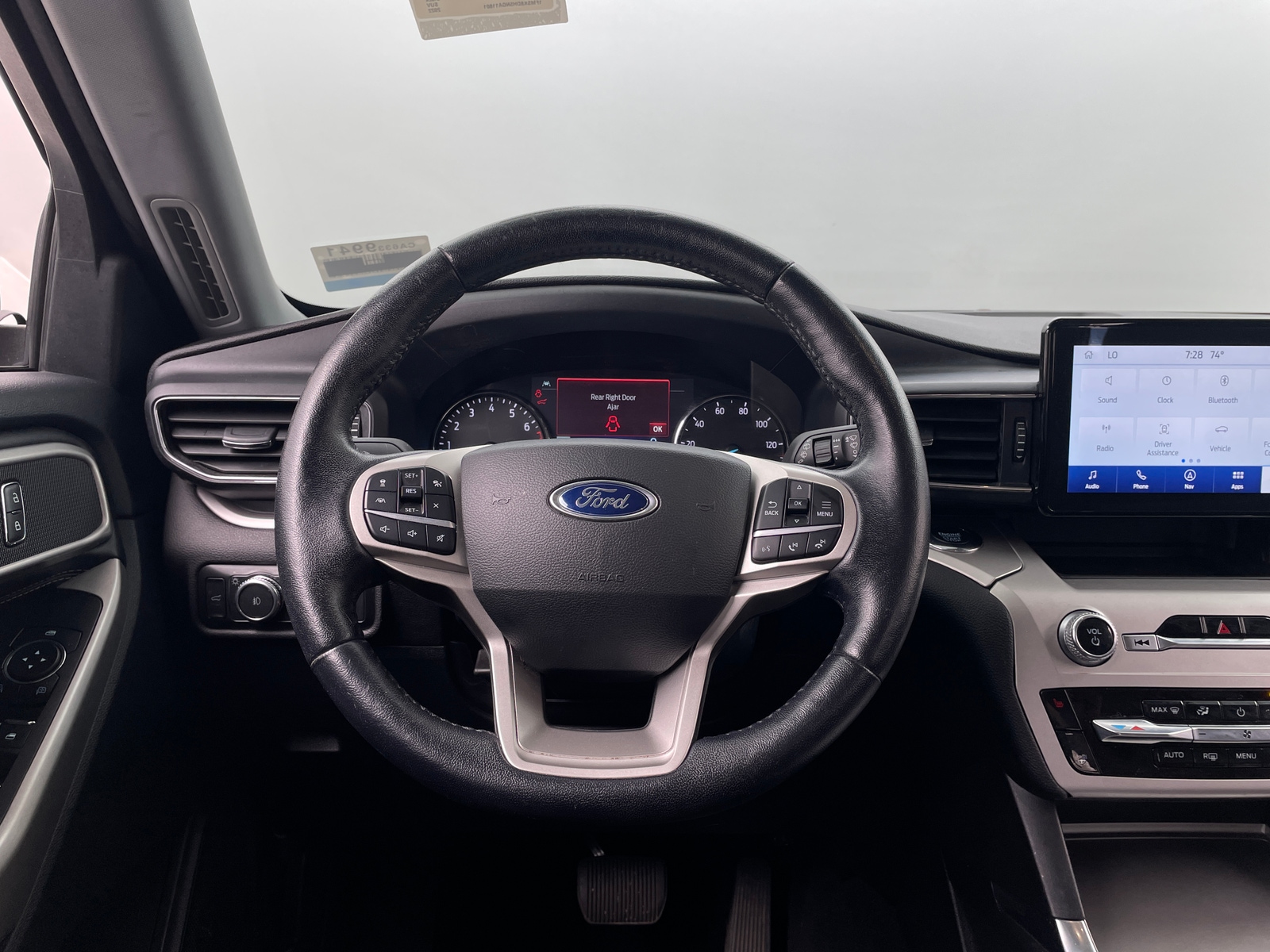 Thumbnail: 2022 Ford Explorer - 4