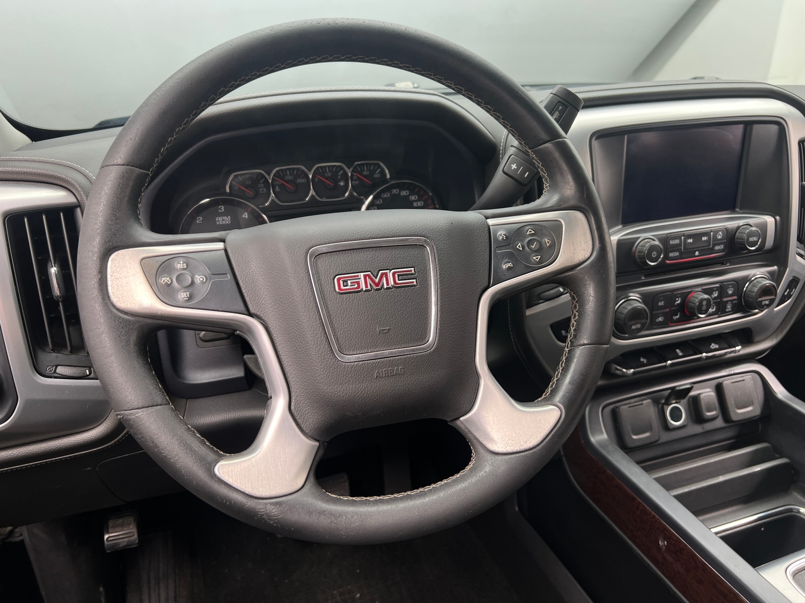 Thumbnail: 2015 GMC Sierra 1500 - 4