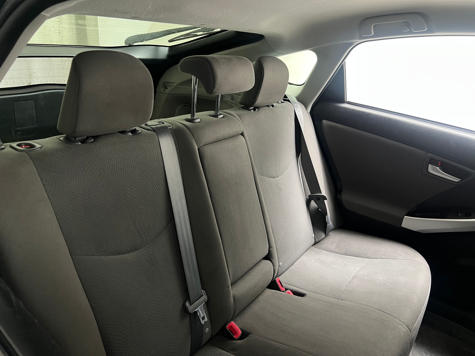 Thumbnail: 2015 Toyota Prius - 6