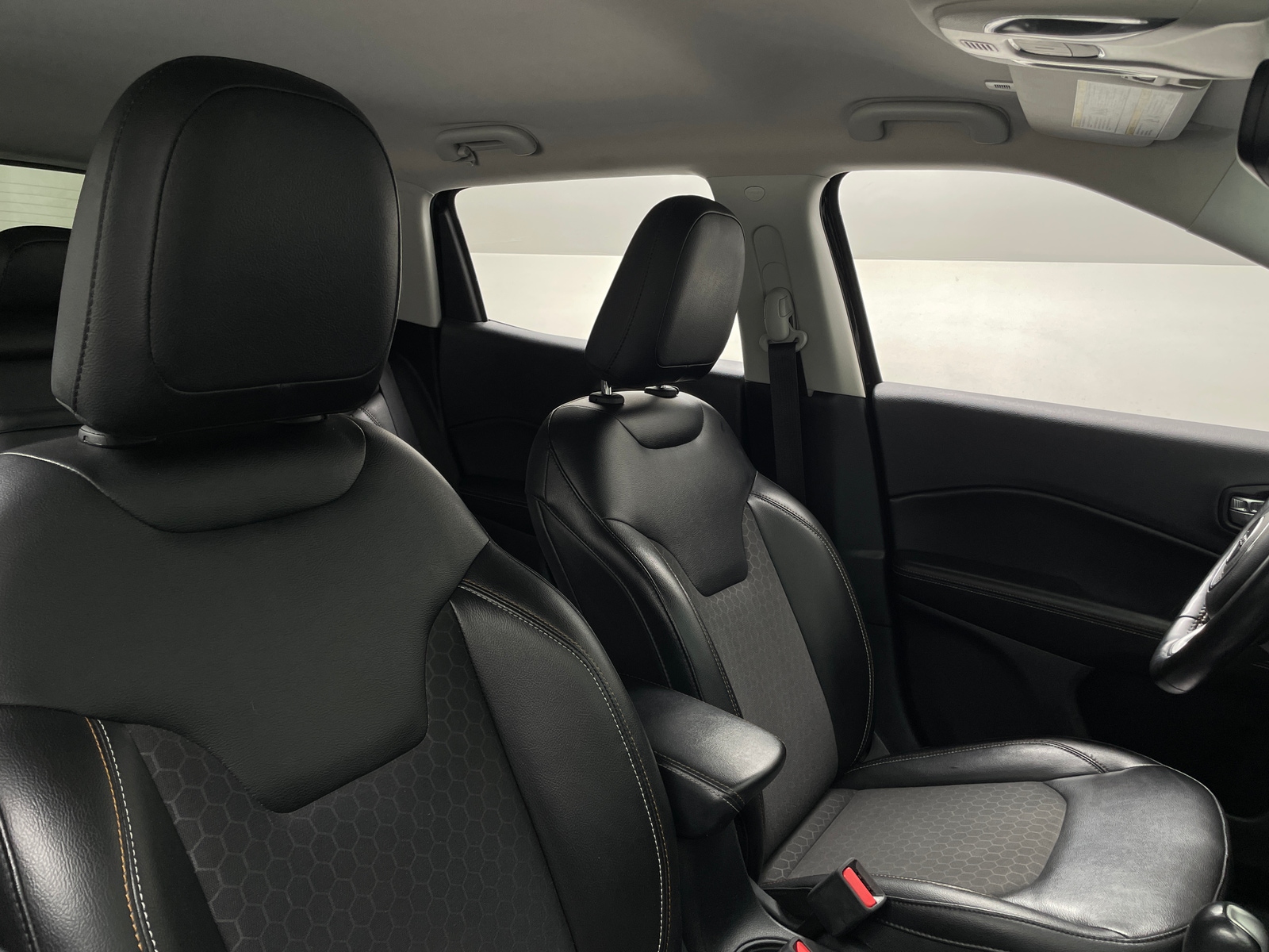 Thumbnail: 2018 Jeep Compass - 2