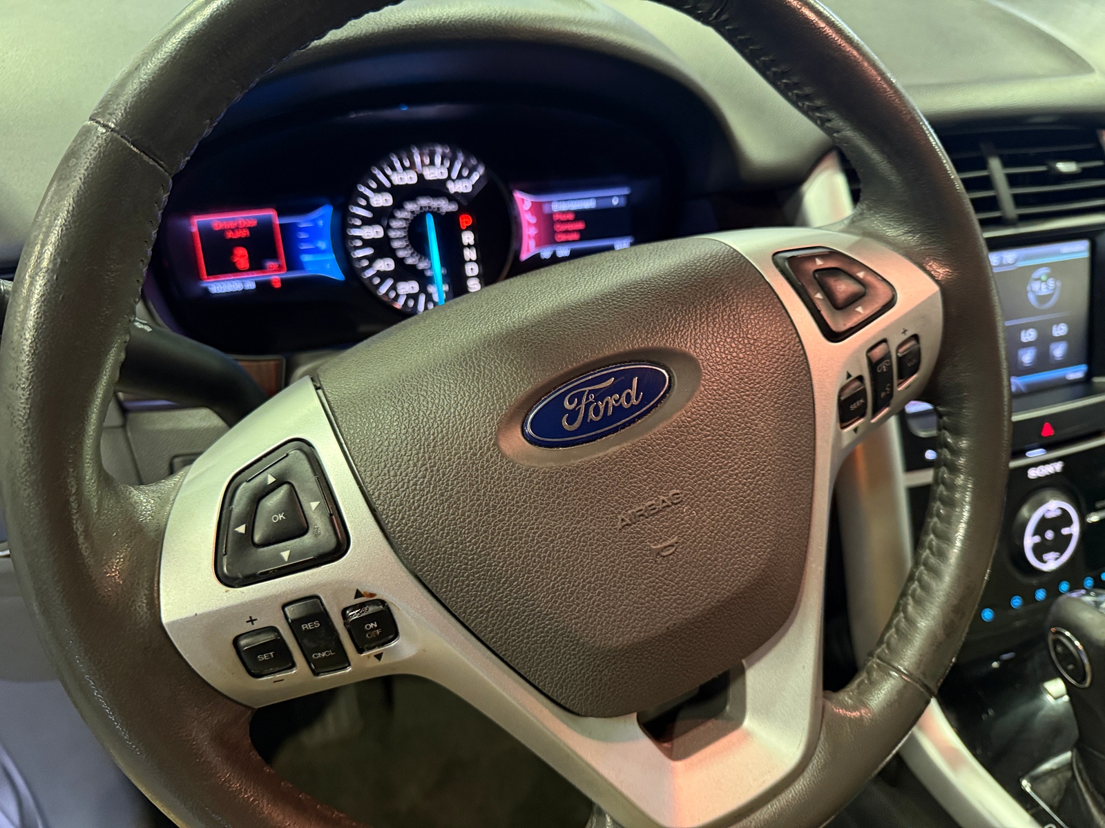 Thumbnail: 2013 Ford Edge - 4