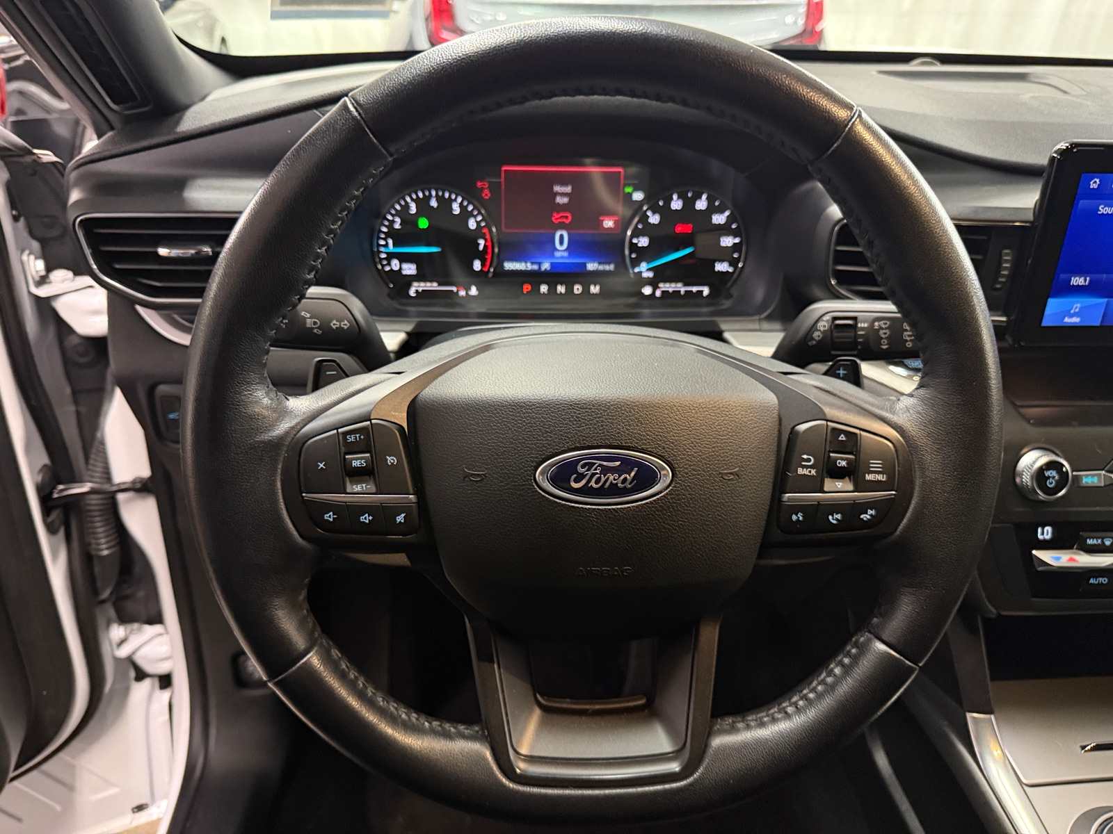 Thumbnail: 2020 Ford Explorer - 4