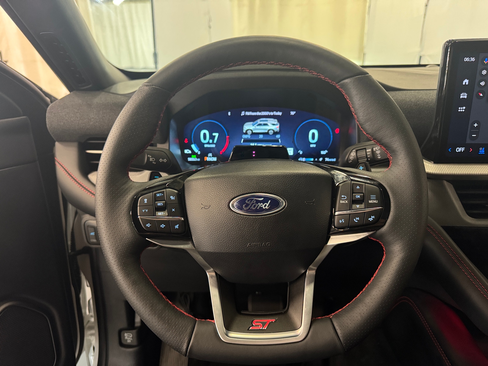 Thumbnail: 2026 Ford Explorer - 4