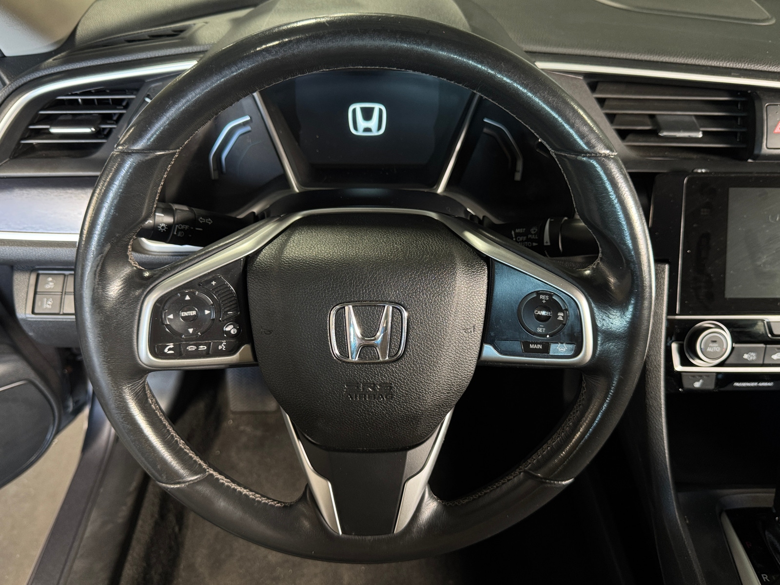 Thumbnail: 2017 Honda Civic - 4
