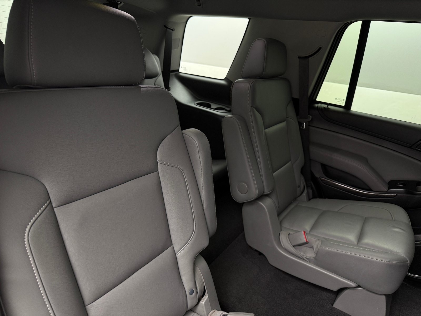 Thumbnail: 2020 Chevrolet Tahoe - 5
