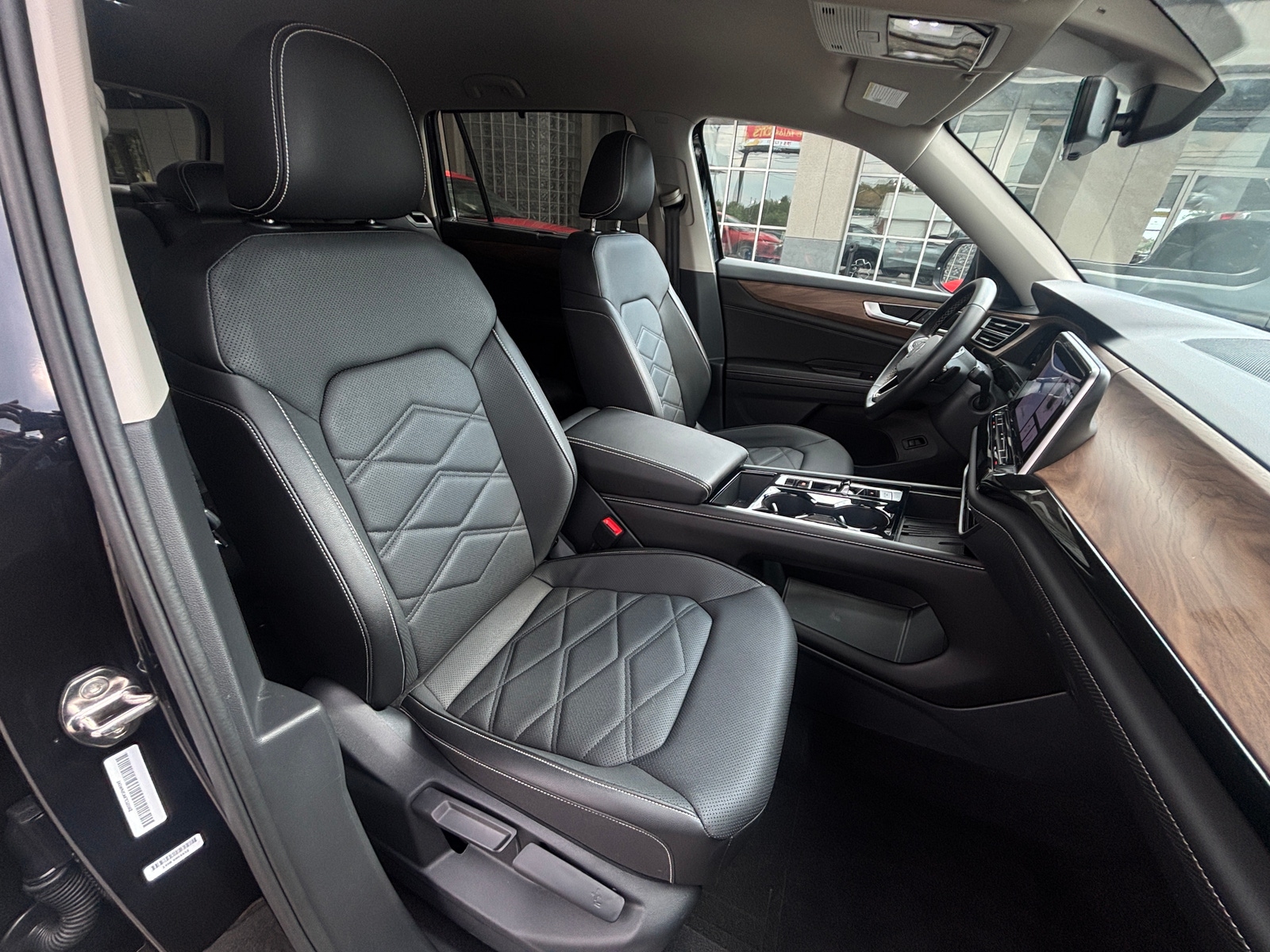 Thumbnail: 2026 Volkswagen Atlas - 2