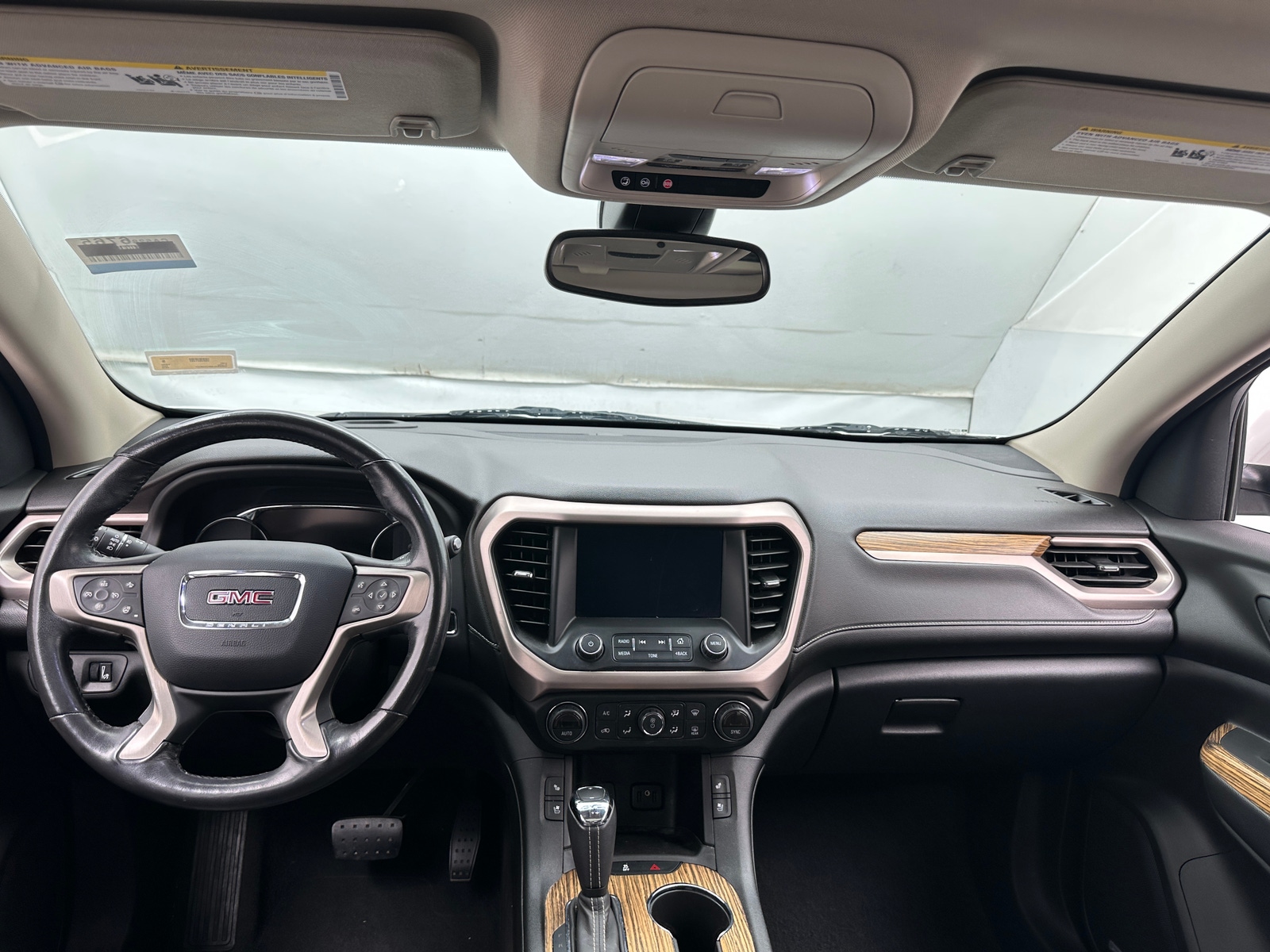 Thumbnail: 2019 GMC Acadia - 2