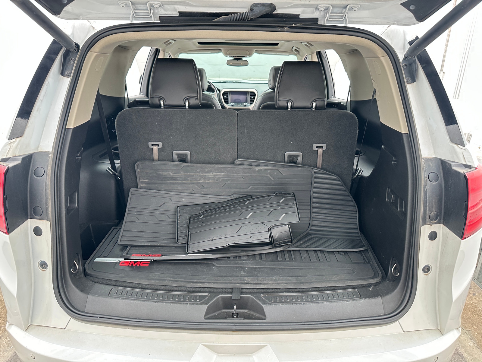 Thumbnail: 2019 GMC Acadia - 6