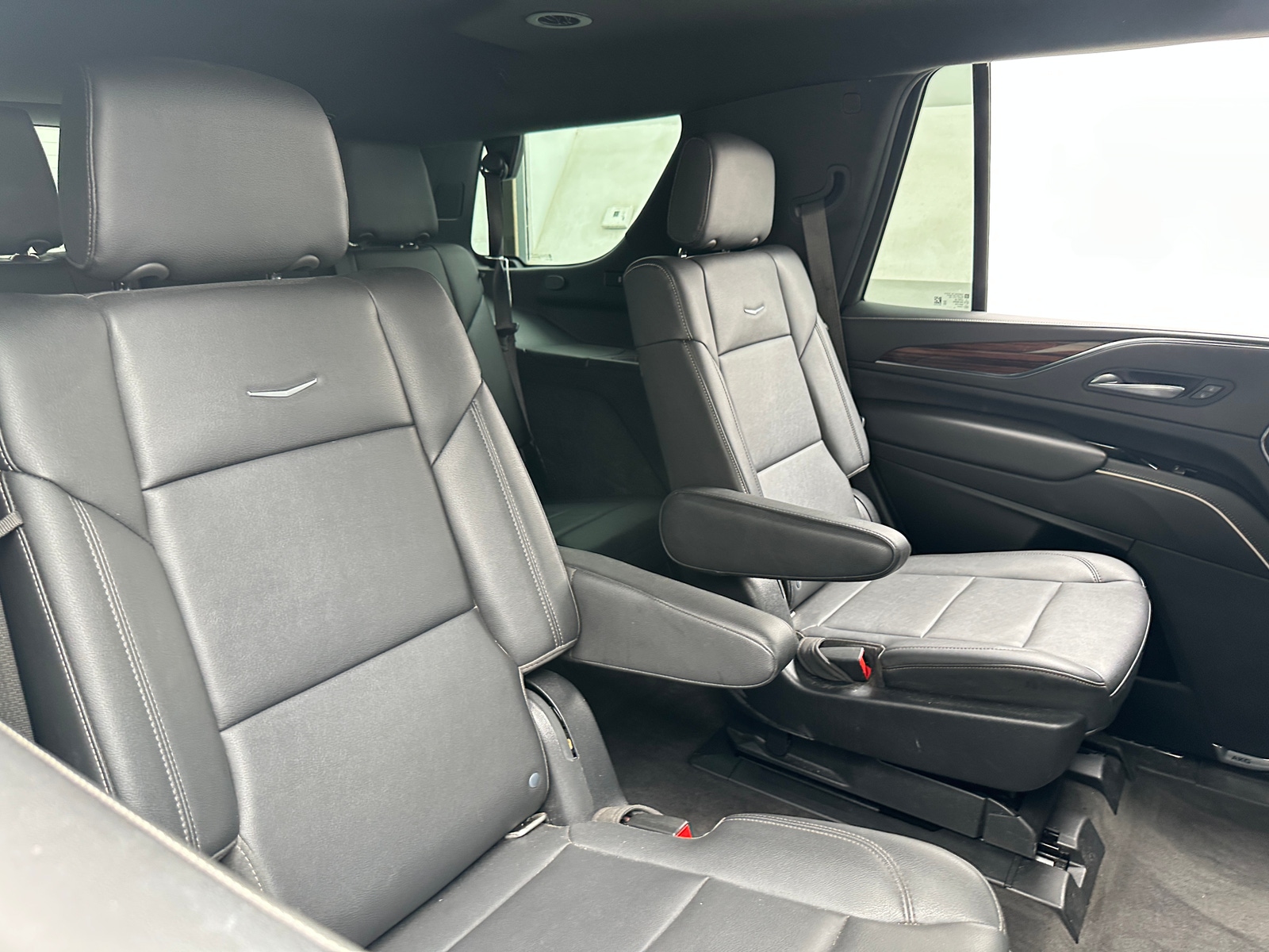Thumbnail: 2022 Cadillac Escalade - 5
