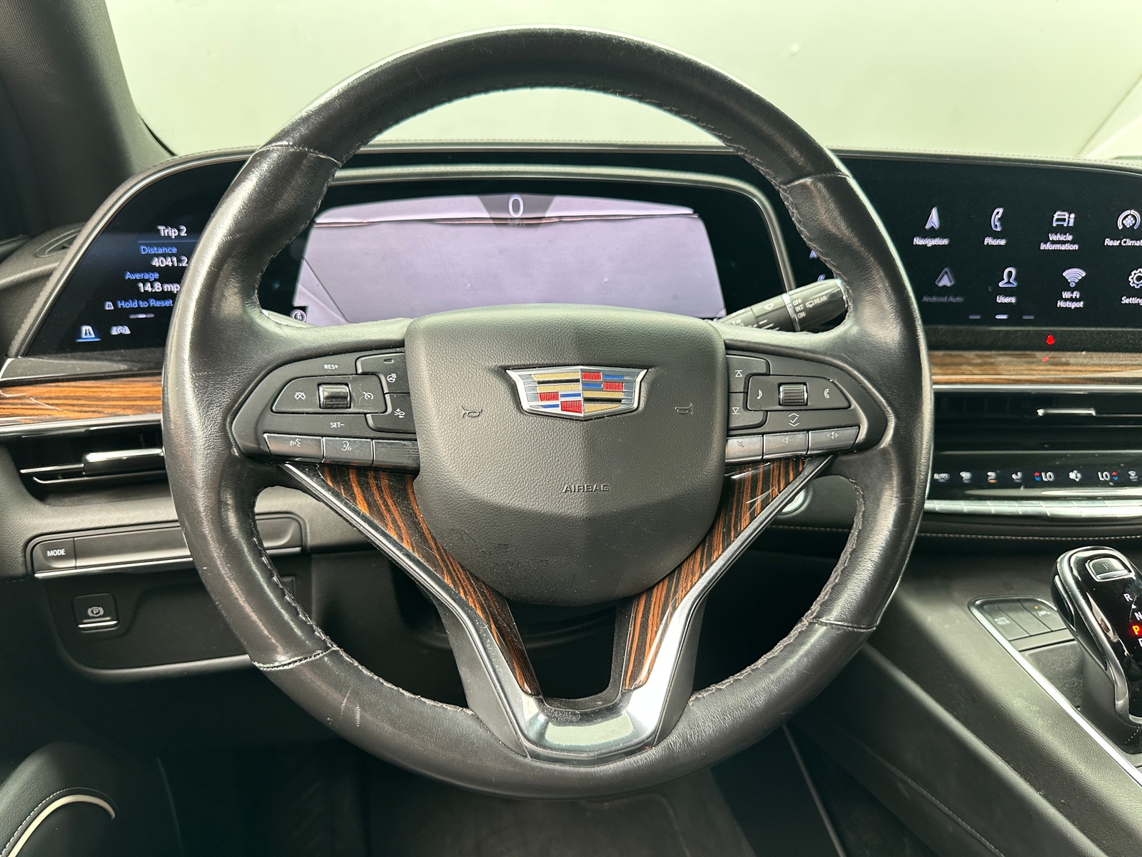 Thumbnail: 2022 Cadillac Escalade - 4