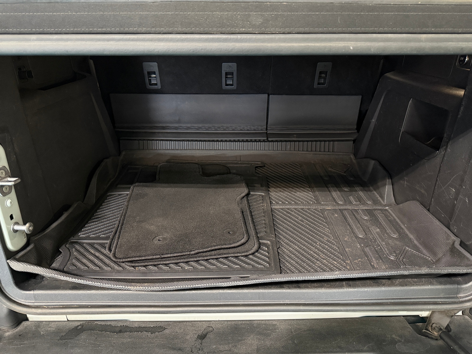 Thumbnail: 2021 Ford Bronco - 7
