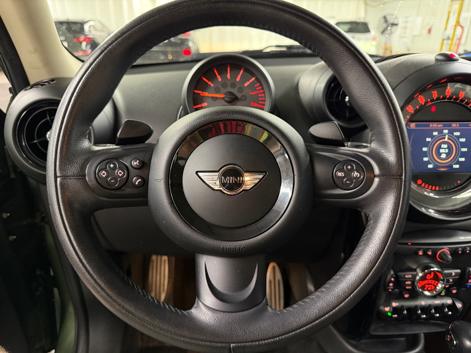 Thumbnail: 2015 MINI Cooper Countryman - 4