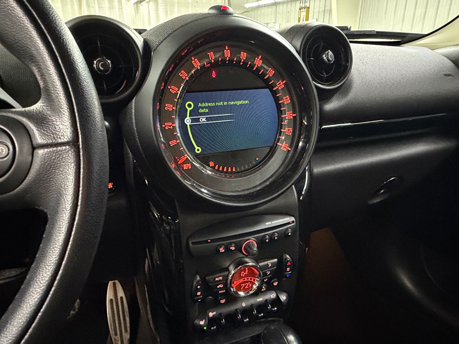 Thumbnail: 2015 MINI Cooper Countryman - 3