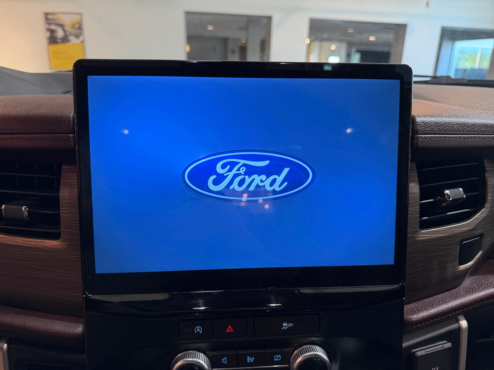 Thumbnail: 2024 Ford Expedition - 3