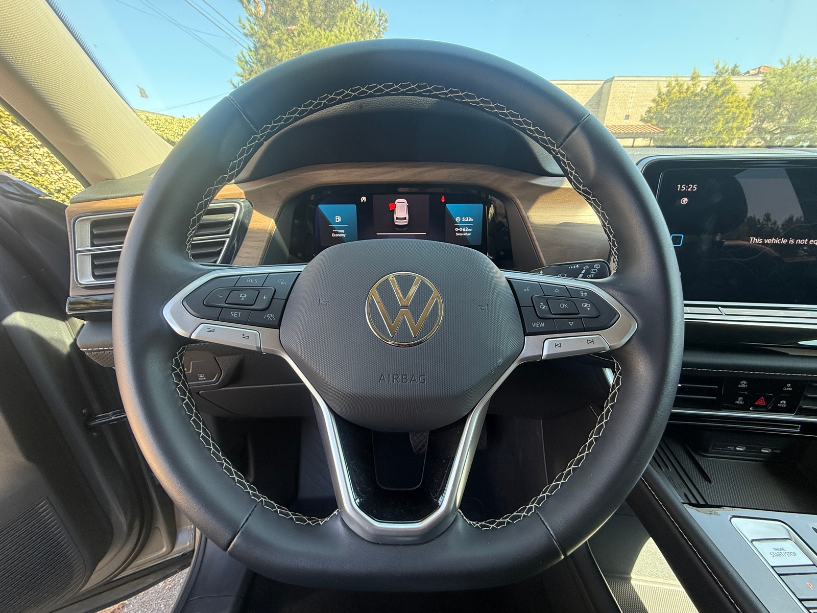 Thumbnail: 2026 Volkswagen Atlas - 3