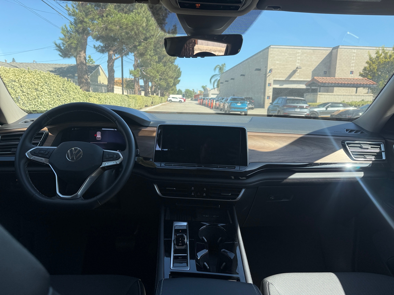 Thumbnail: 2026 Volkswagen Atlas - 2