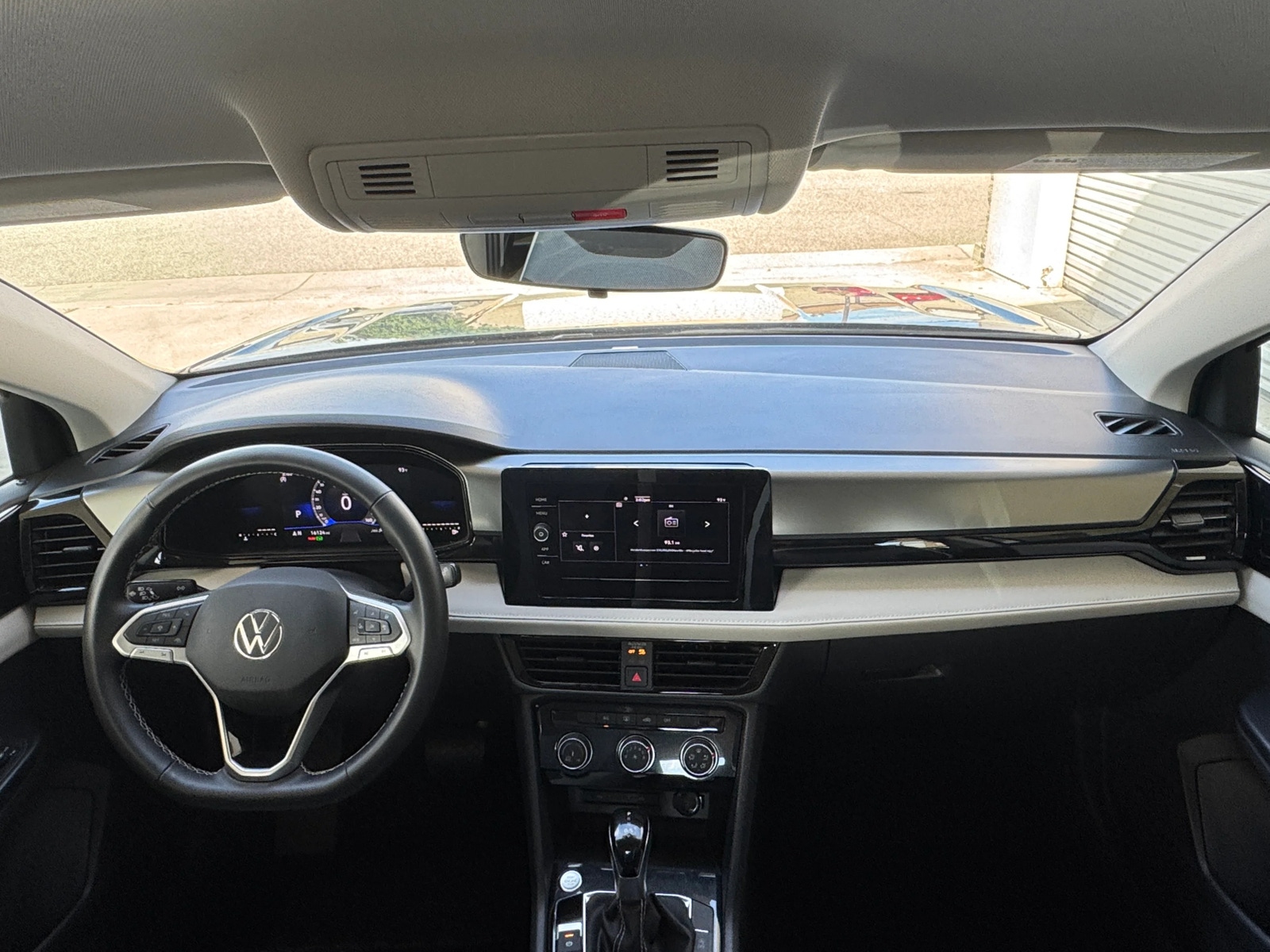 Thumbnail: 2026 Volkswagen Taos - 3
