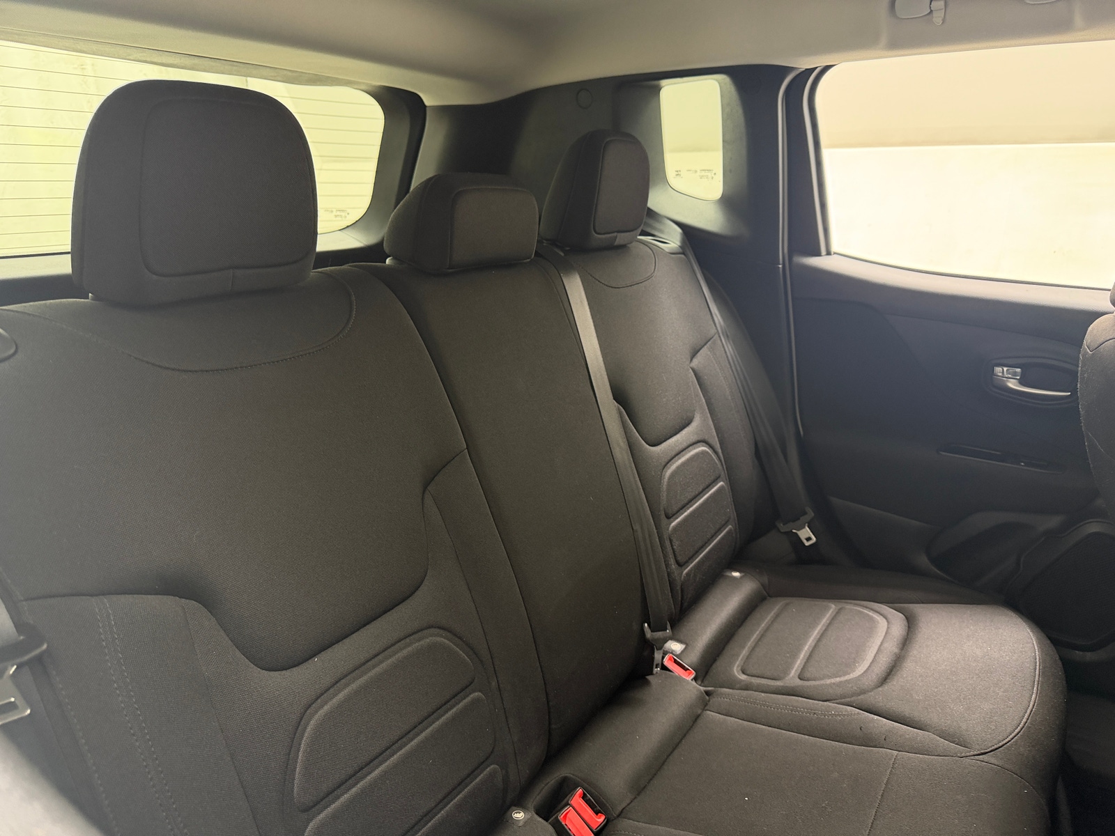 Thumbnail: 2021 Jeep Renegade - 6