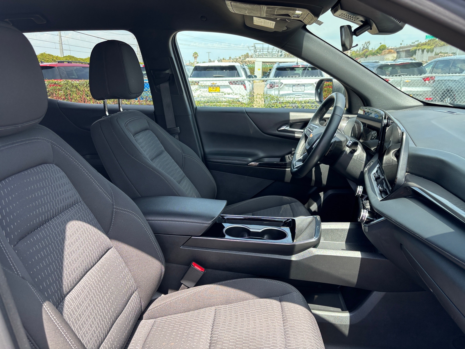 Thumbnail: 2025 Chevrolet Equinox - 2