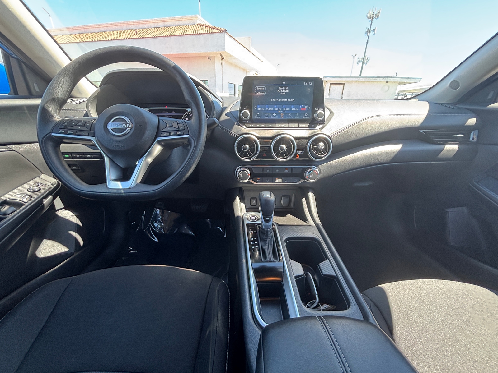 Thumbnail: 2025 Nissan Sentra - 3